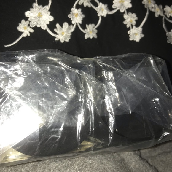 Kate Spade NWT Let’s Chill Drink Cozy Set- Two of a Kind (His & Hers)- HOST PICK - Picture 15 of 16